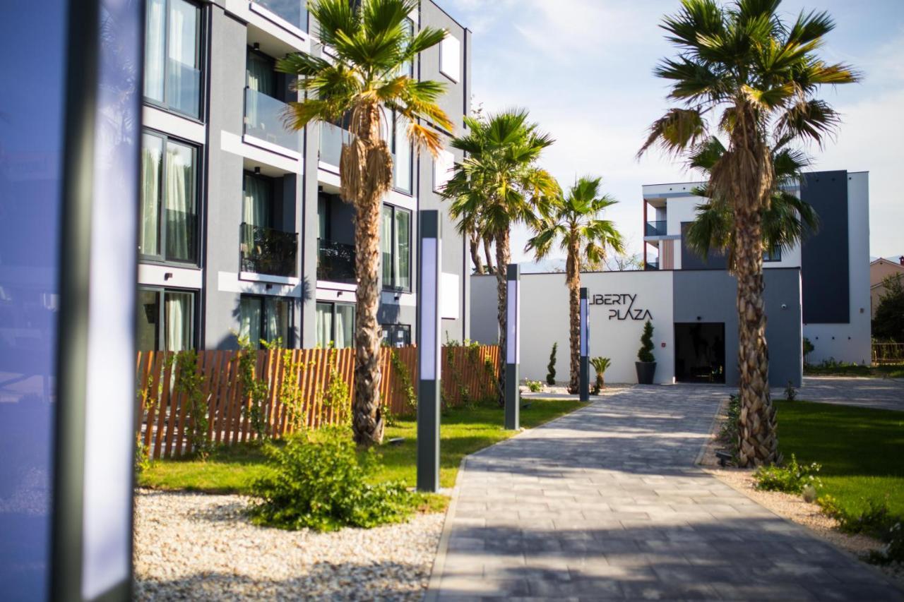 Liberty Plaza Ξενοδοχείο Novalja Εξωτερικό φωτογραφία