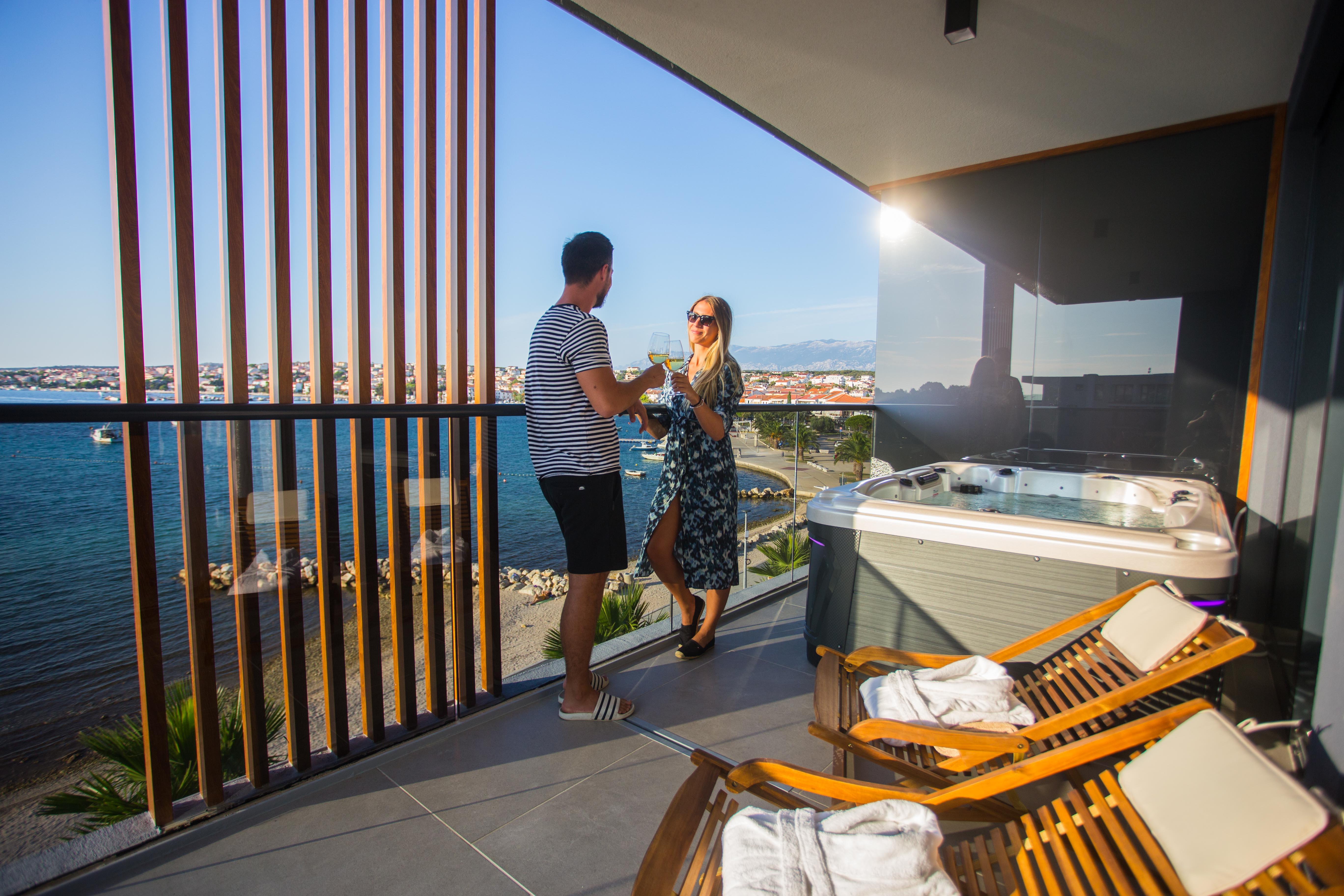 Liberty Plaza Ξενοδοχείο Novalja Εξωτερικό φωτογραφία